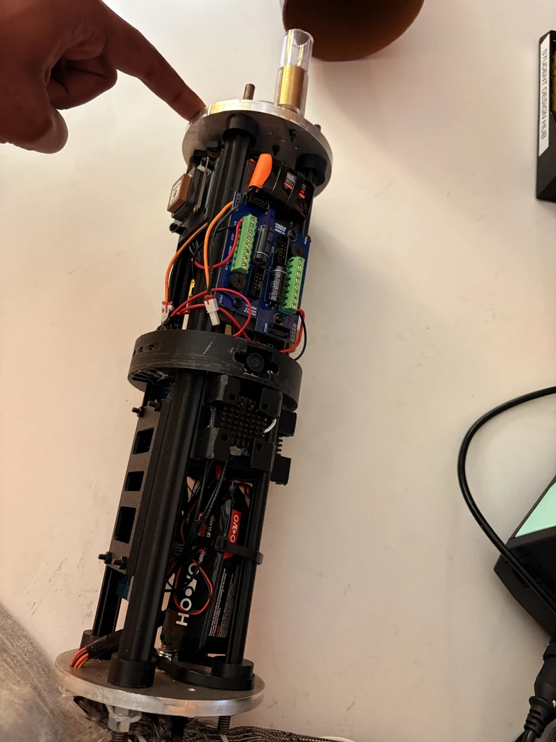 Avionics assembly with circuit boards, wiring and aluminium bulkheads